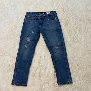 LEVIS BOYFRIEND JEANS